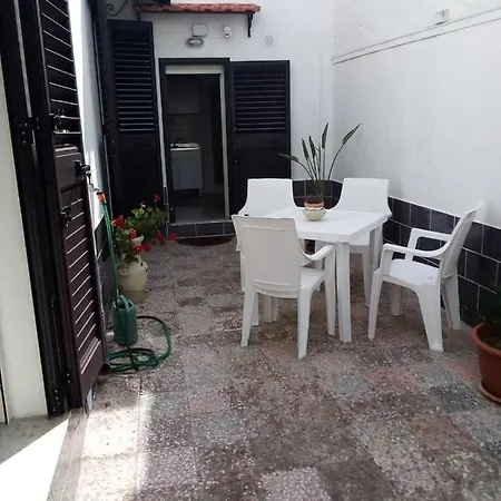 Holiday home Casa Vacanze Casa Rosa Ugento