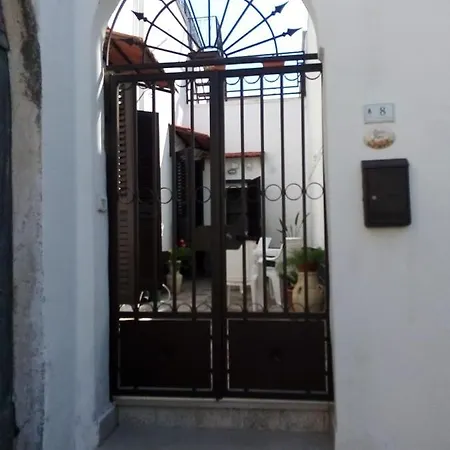 Casa Vacanze Casa Rosa *