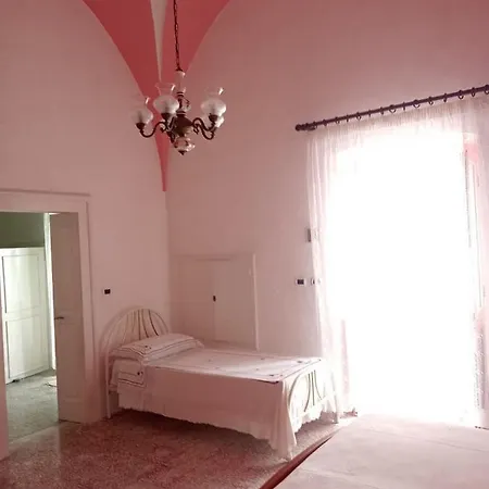 Holiday home Casa Vacanze Casa Rosa