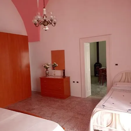 Holiday home Casa Vacanze Casa Rosa