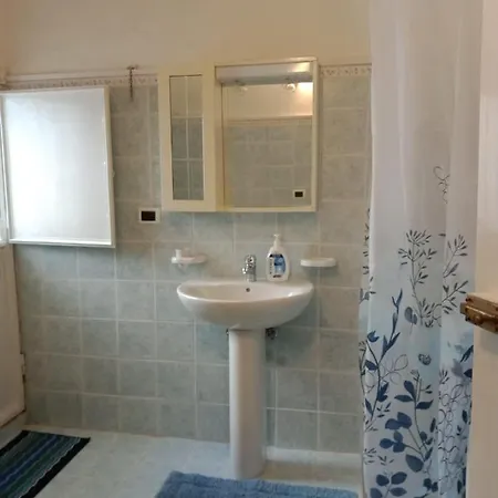 Casa Vacanze Casa Rosa *