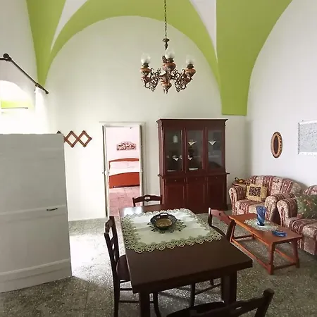 Casa Vacanze Casa Rosa Holiday home